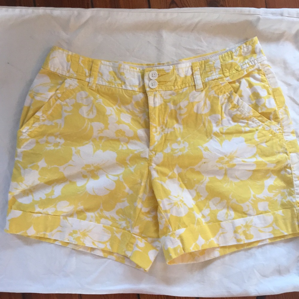Tommy Hilfiger yellow flower print shorts
